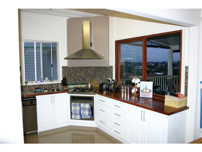 240 Rode Road, Wavell Heights QLD 4012