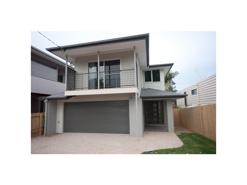 27 Bowd Pararde, Wavell Heights QLD 4012