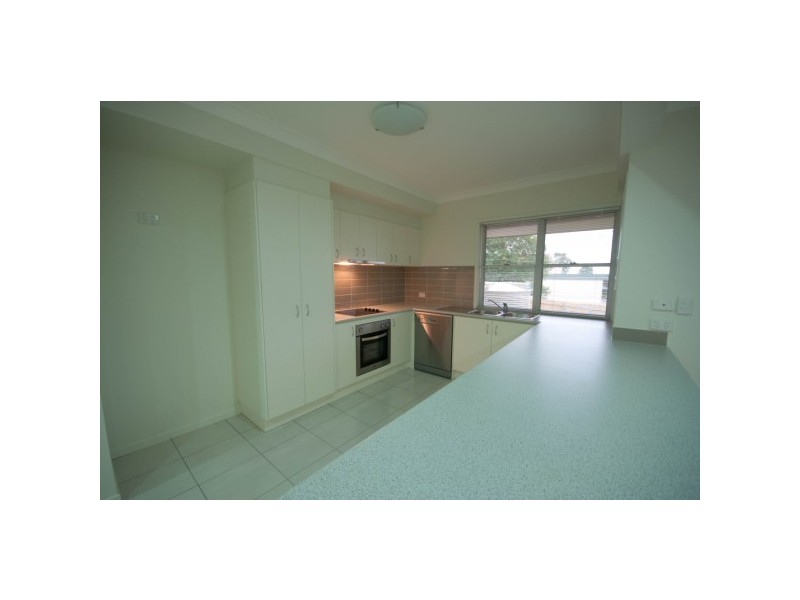 27 Bowd Pararde, Wavell Heights QLD 4012