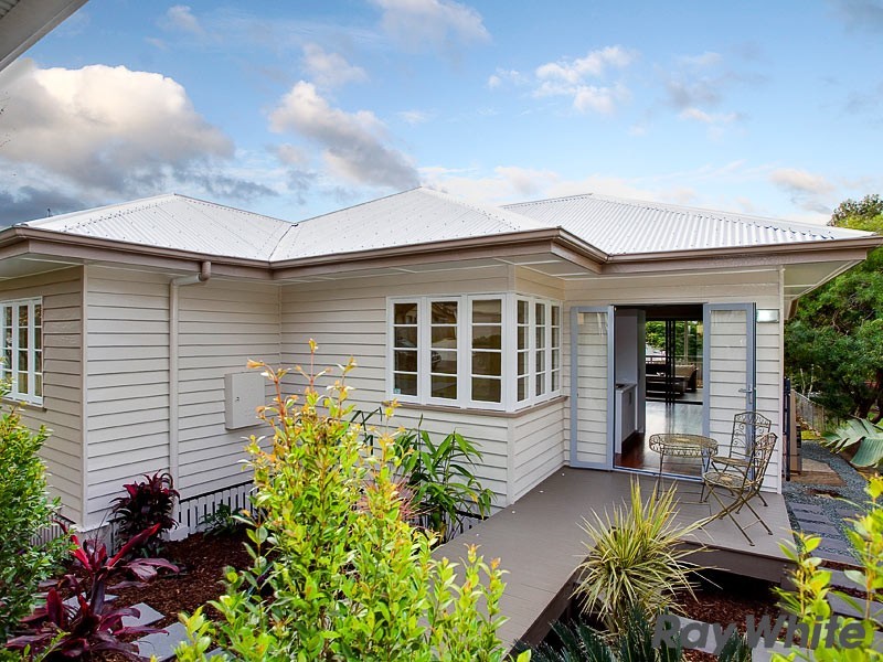 8 Wirega Street, Wavell Heights QLD 4012