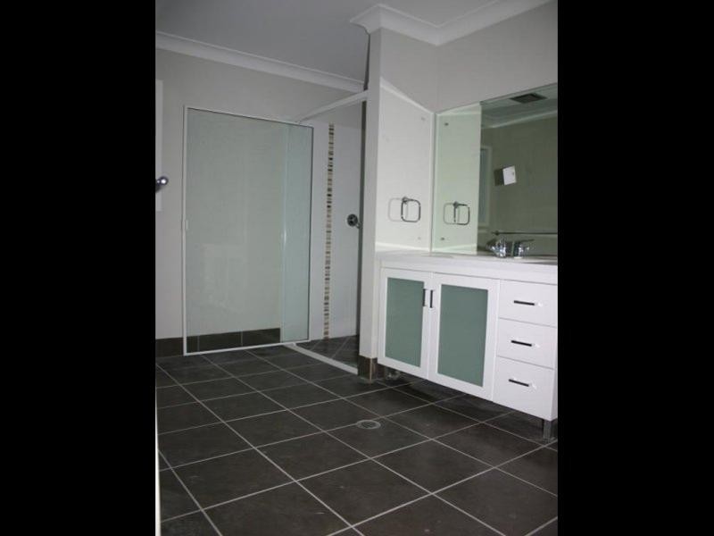 Wavell Heights QLD 4012