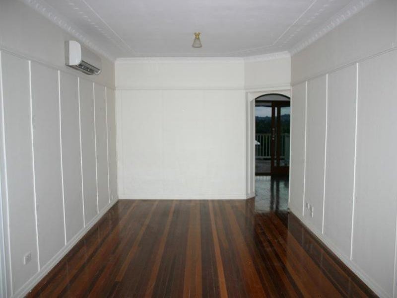 Wavell Heights QLD 4012