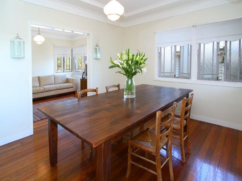 33 Highlands Street, Wavell Heights QLD 4012