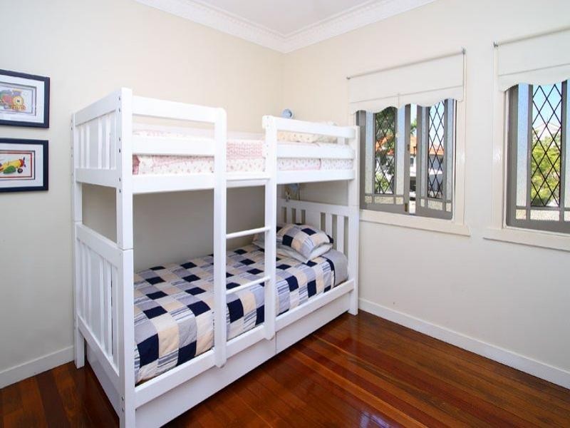 33 Highlands Street, Wavell Heights QLD 4012