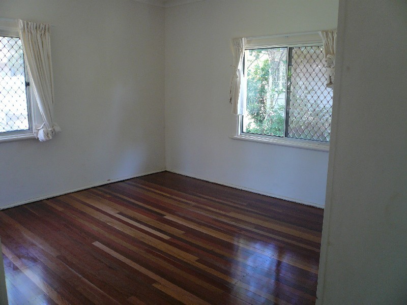 18  Harrow Street, Nundah QLD 4012