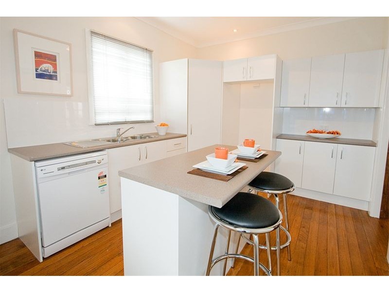 60  Bertha Street, Wooloowin QLD 4030
