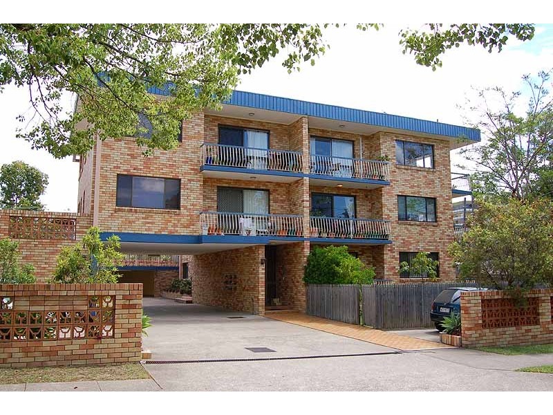 4/25  Merthyr Road Cnr Abbott Street, New Farm QLD 4005