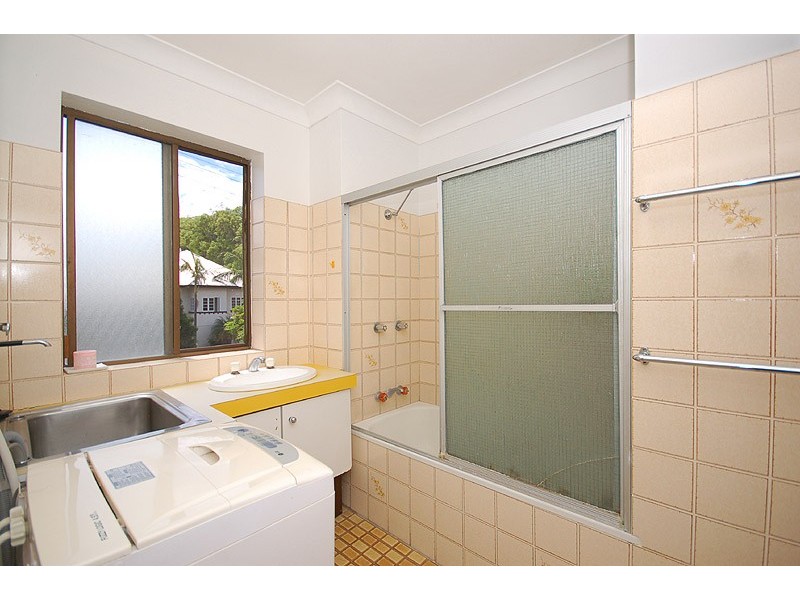 4/25  Merthyr Road Cnr Abbott Street, New Farm QLD 4005