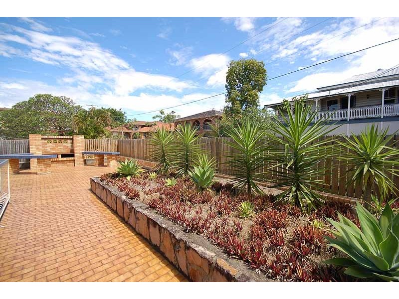 4/25  Merthyr Road Cnr Abbott Street, New Farm QLD 4005