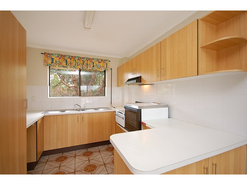 2/12  Donkin Street, Nundah QLD 4012