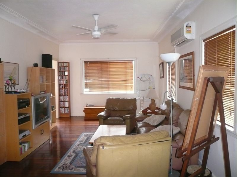 Wavell Heights QLD 4012