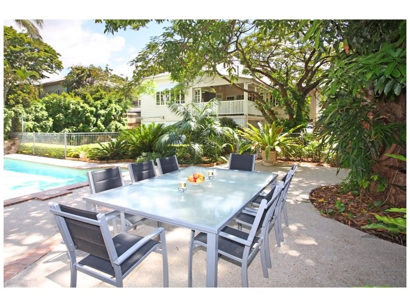 Nundah QLD 4012