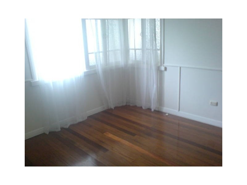 Wavell Heights QLD 4012