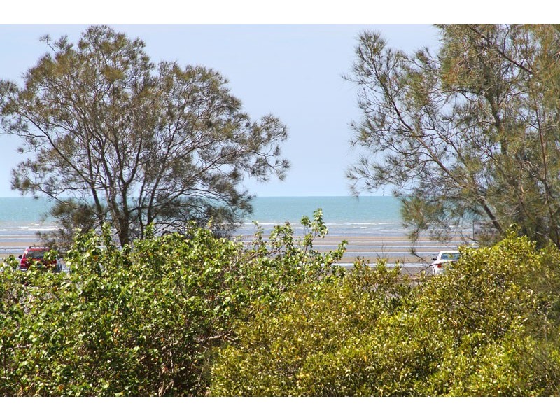 Nudgee Beach QLD 4014