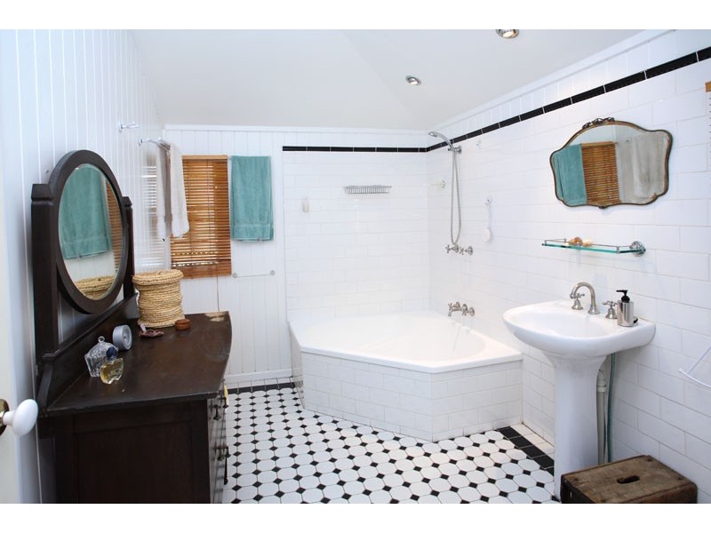 Clayfield QLD 4011