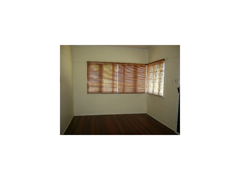 27  Beeby Street, Wavell Heights QLD 4012