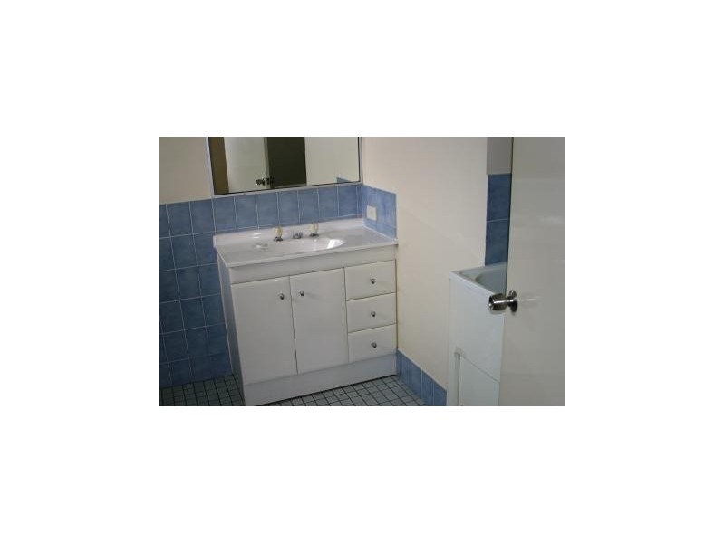 7/25  Atthow Parade, Nundah QLD 4012