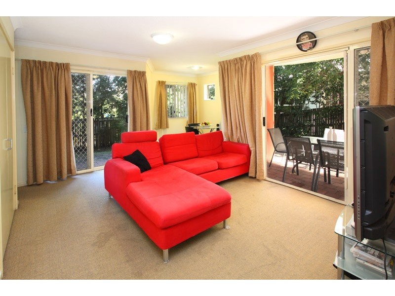 Nundah QLD 4012