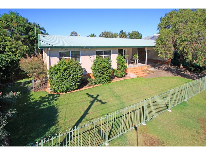 33  Downfall  Road, Virginia QLD 4014