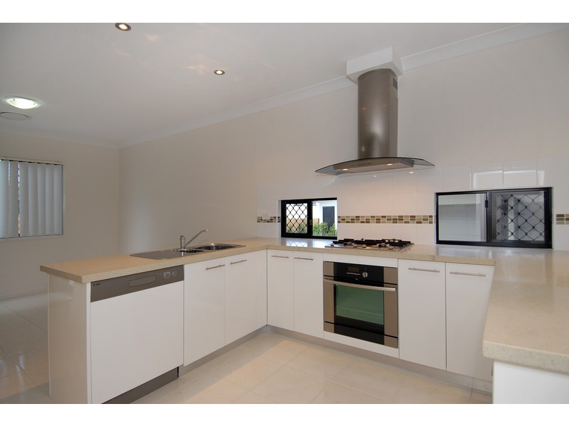 8/91  Hows Road, Nundah QLD 4012