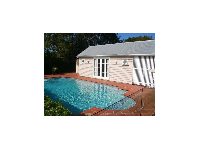 27  Dublin, Clayfield QLD 4011