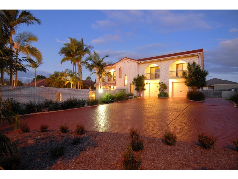 419  St Vincents Road, Nudgee QLD 4014