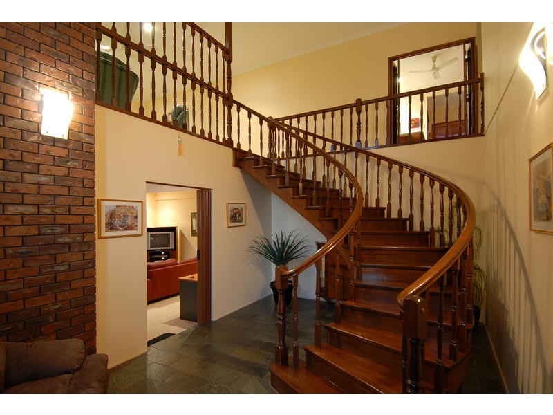 419  St Vincents Road, Nudgee QLD 4014