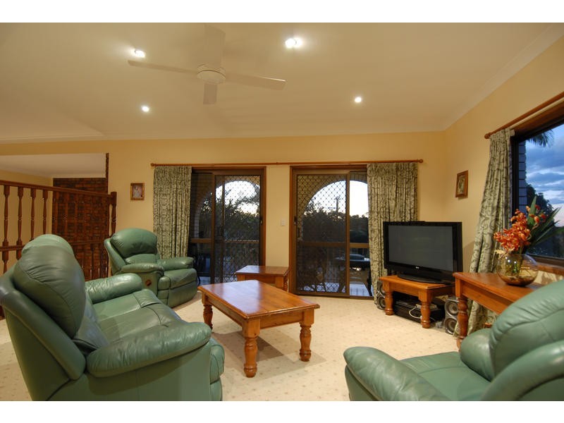 419  St Vincents Road, Nudgee QLD 4014