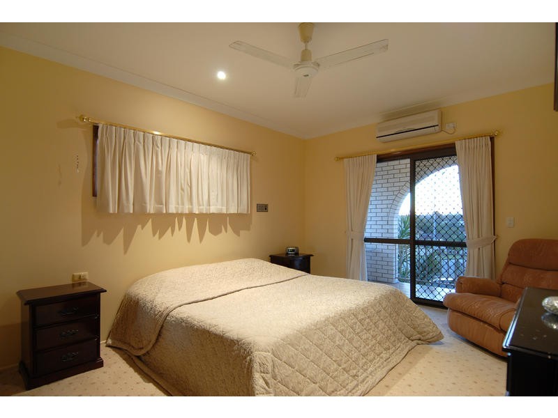 419  St Vincents Road, Nudgee QLD 4014