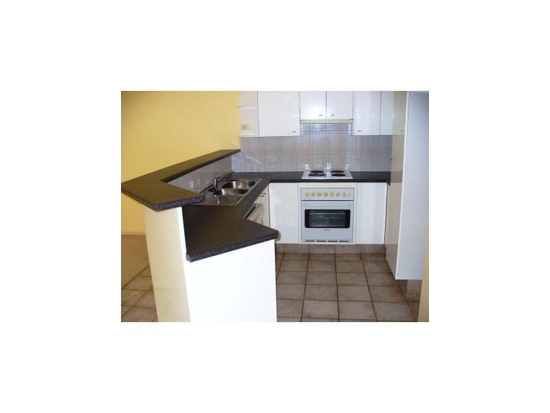 4/1  Hall Street, Northgate QLD 4013