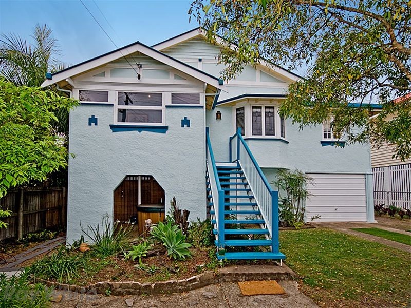 12  Crawford Avenue, Stafford QLD 4053