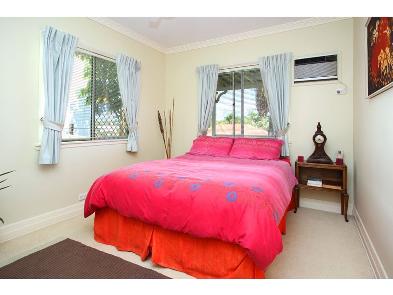 Wavell Heights QLD 4012