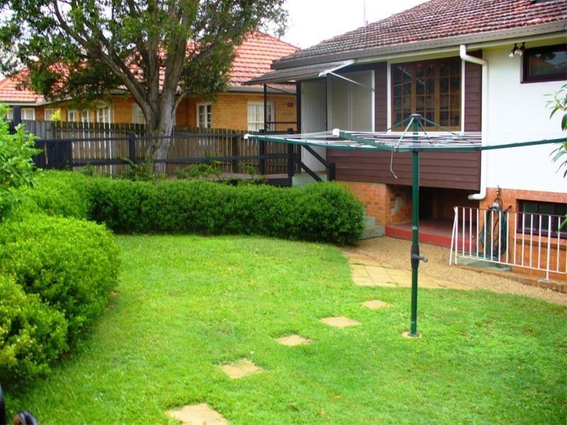 Wavell Heights QLD 4012