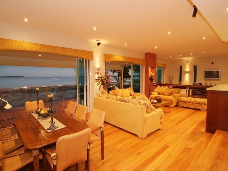 2 Master s Ave, Victoria Point QLD 4165