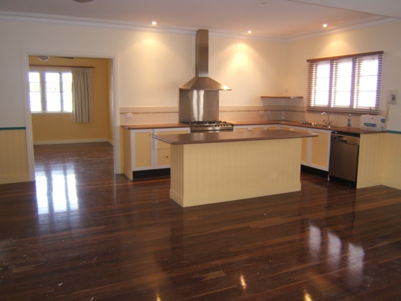 Wavell Heights QLD 4012