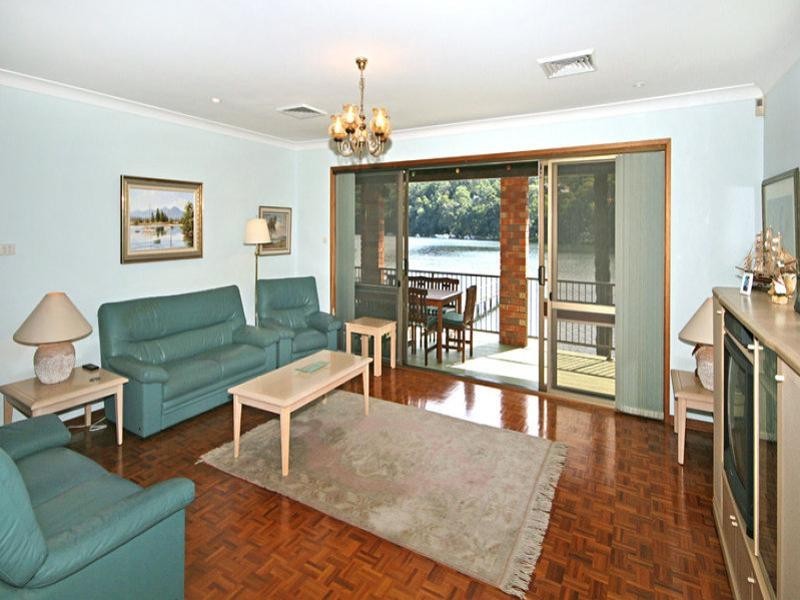 105  Woy Woy Road, Woy Woy NSW 2256