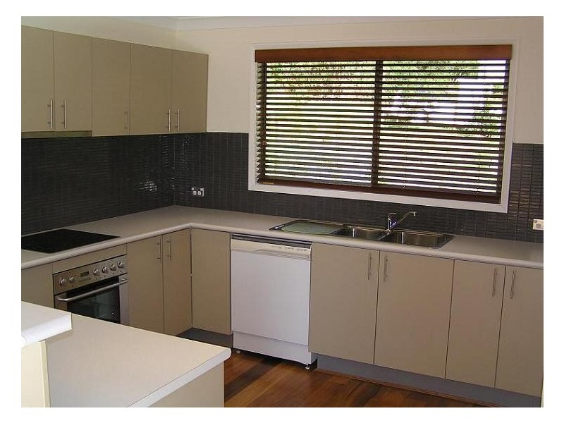 1  Goondi Close, Horsfield Bay NSW 2256