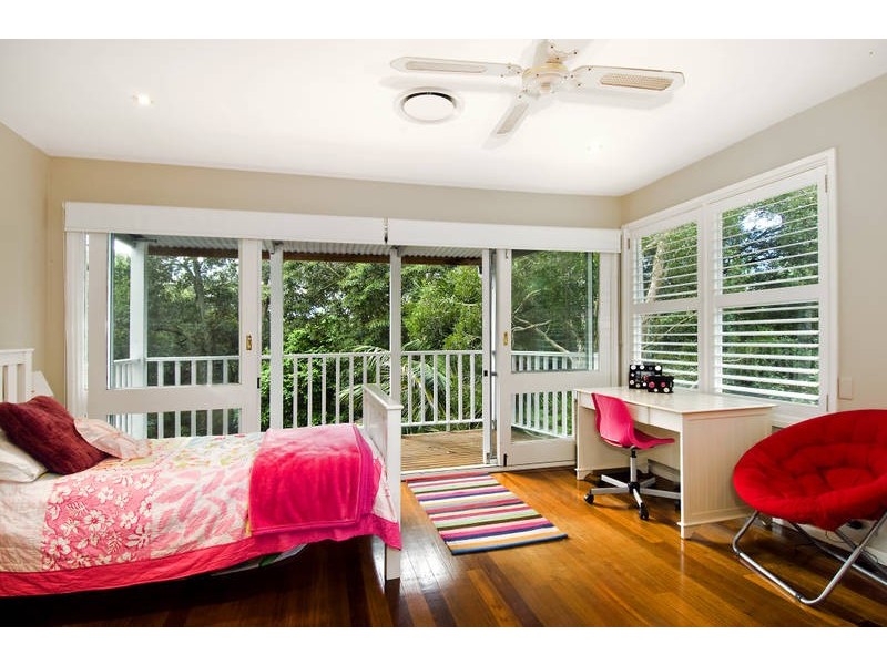 26 Loquat Valley Road, Bayview NSW 2104