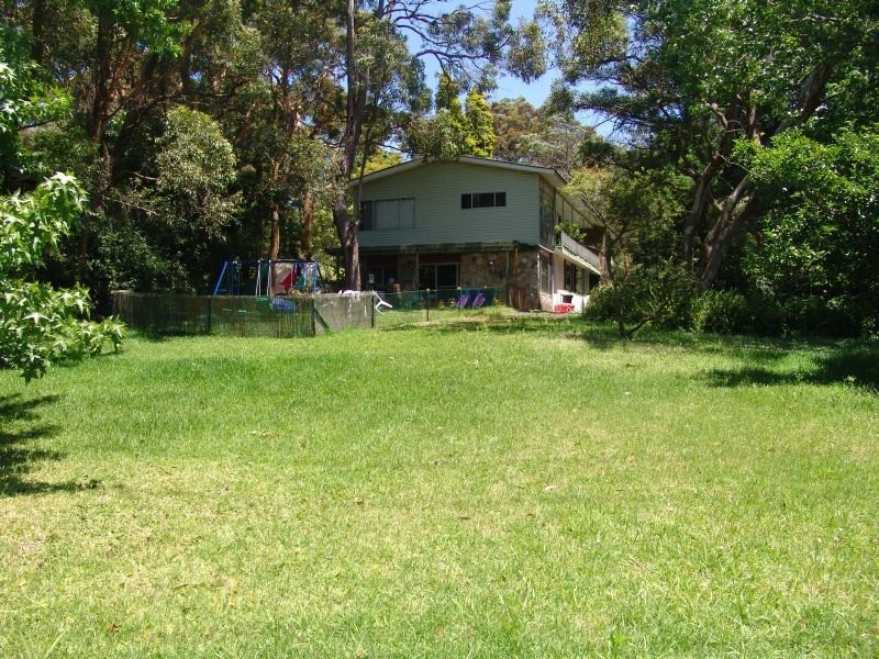No. 6 and No. 8 Wakehurst Parkway, Frenchs Forest NSW 2086