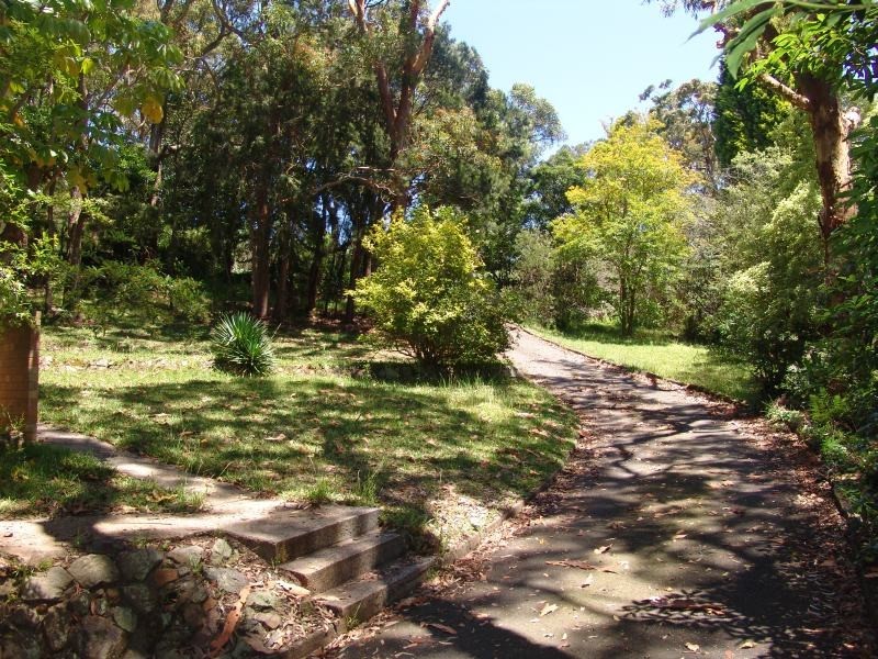 No. 6 and No. 8 Wakehurst Parkway, Frenchs Forest NSW 2086