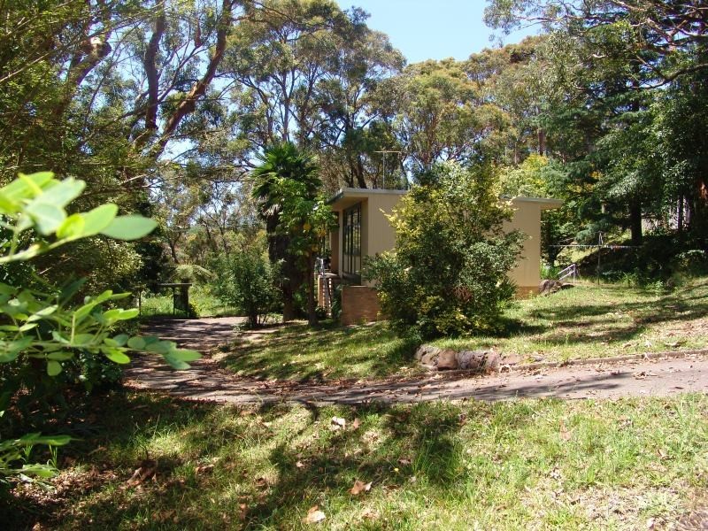 No. 6 and No. 8 Wakehurst Parkway, Frenchs Forest NSW 2086