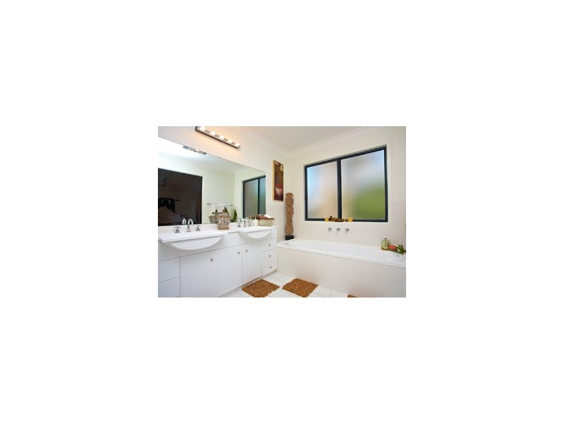674 Barrenjoey Road, Avalon NSW 2107