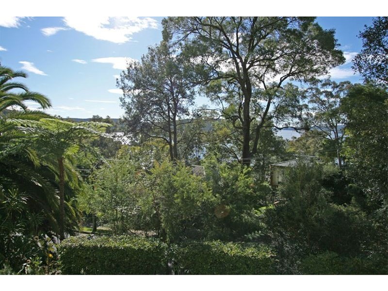 31 Kananook Avenue, Bayview NSW 2104
