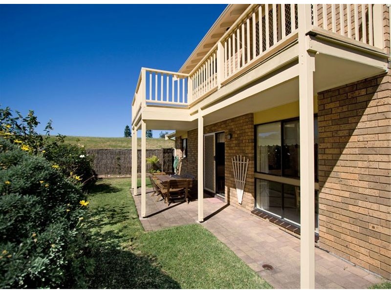 1/2 Darley Street East, Mona Vale NSW 2103