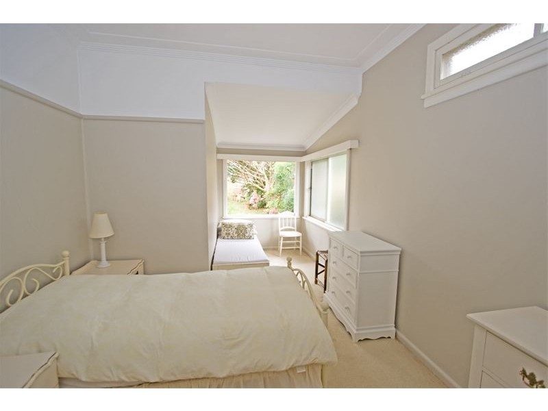 1 Rednal Street, Mona Vale NSW 2103