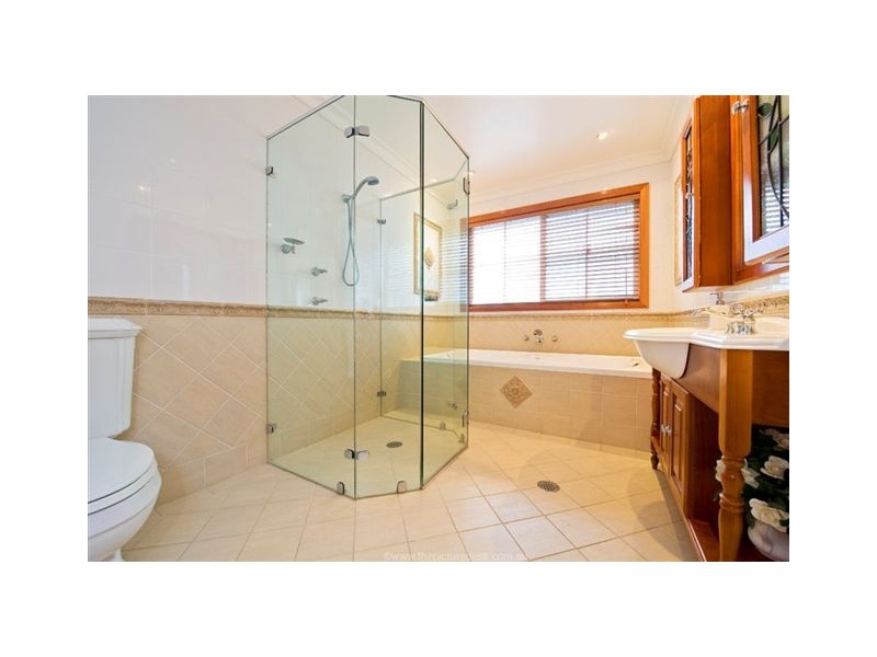 59 Warraba Road, North Narrabeen NSW 2101