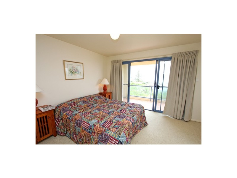 3/2 Pinnacle Row, Lennox Head NSW 2478