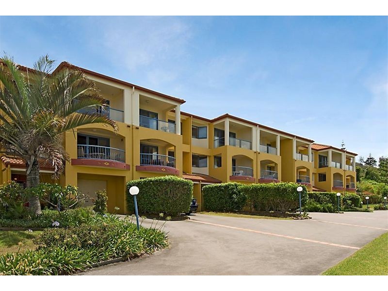 3/2 Pinnacle Row, Lennox Head NSW 2478