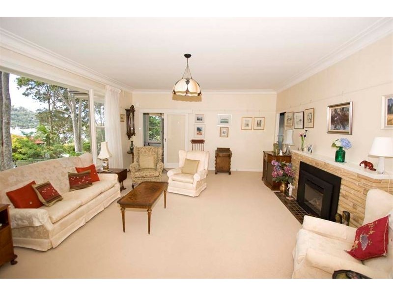 9  Alexandra Crescent, Bayview NSW 2104