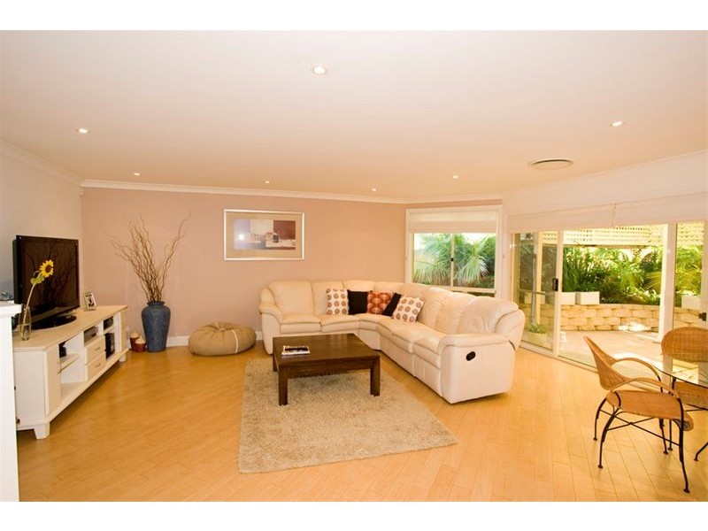 49A Vineyard Street, Mona Vale NSW 2103